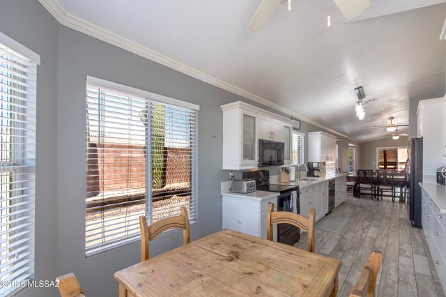 5496 W Dove Of Peace Drive, Marana, AZ 85658