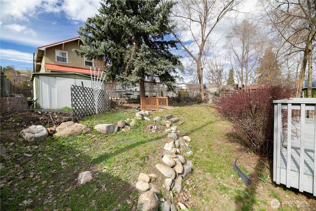 647 3rd Avenue, Okanogan, WA 98840