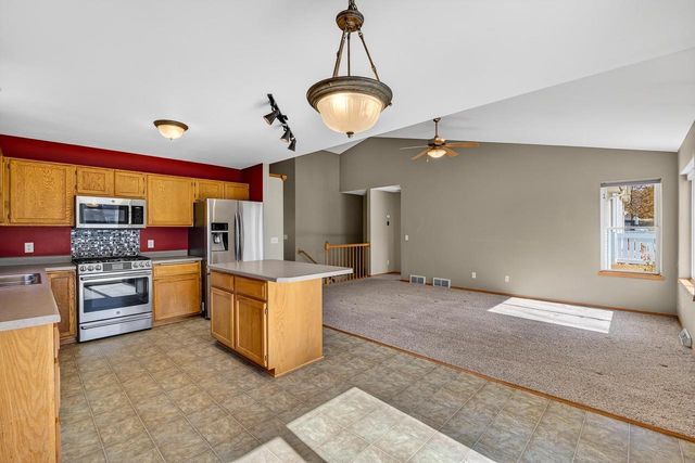 532 Goldenrod Circle, Verona, WI 53593