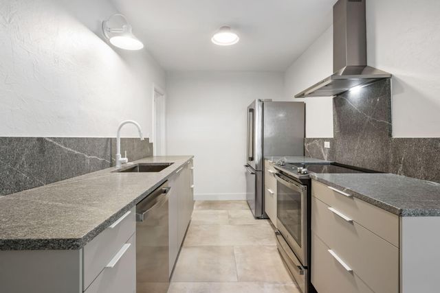 2679 Olympia Avenue, North Charleston, SC 29405