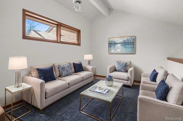 29709 Deer Run, Farmington Hills, MI 48331