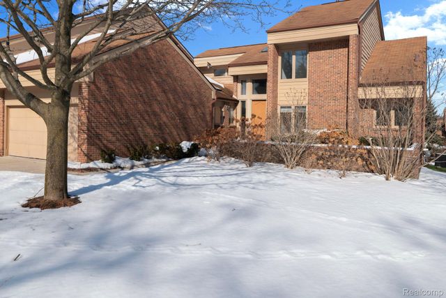 29709 Deer Run, Farmington Hills, MI 48331