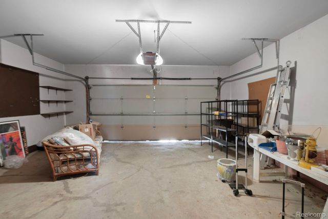 29709 Deer Run, Farmington Hills, MI 48331