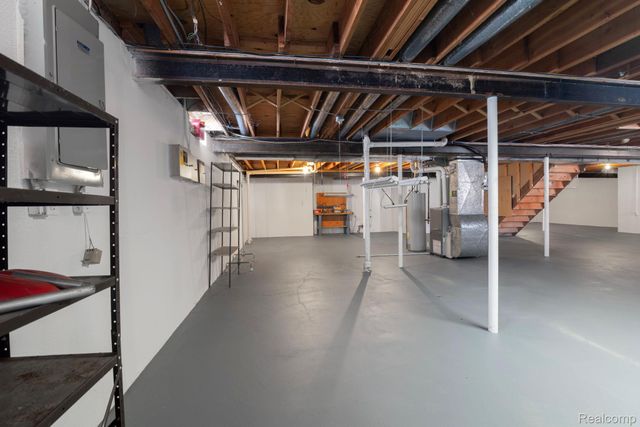 29709 Deer Run, Farmington Hills, MI 48331