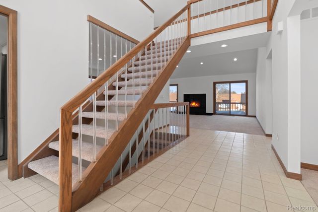 29709 Deer Run, Farmington Hills, MI 48331