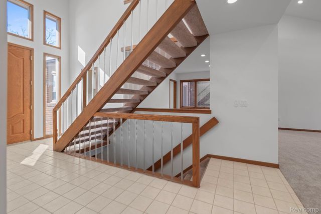 29709 Deer Run, Farmington Hills, MI 48331