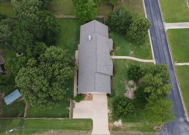 11831 Smallwood Drive, Flint, TX 75762