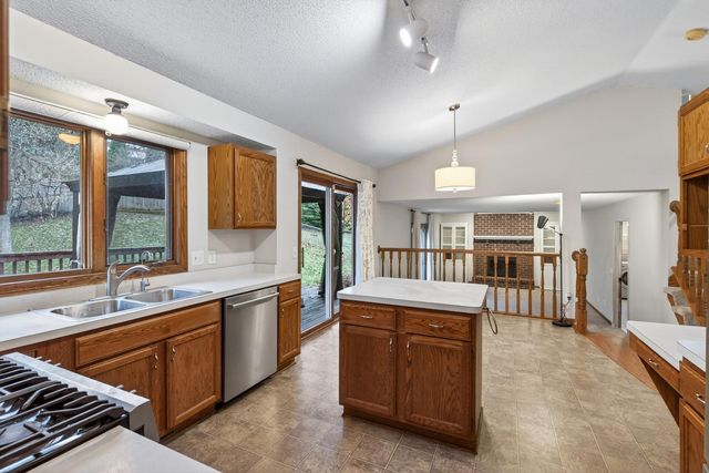 14333 Fisher Avenue NE, Prior Lake, MN 55372