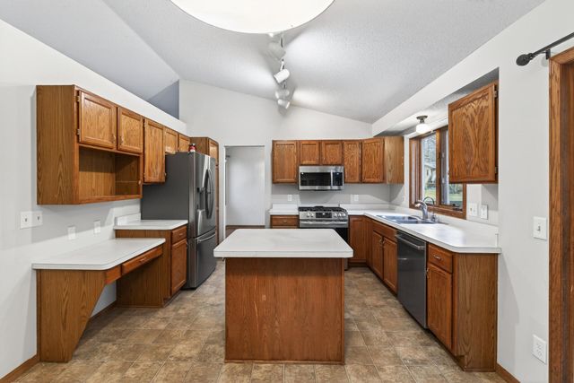 14333 Fisher Avenue NE, Prior Lake, MN 55372