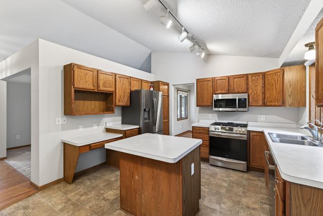 14333 Fisher Avenue NE, Prior Lake, MN 55372