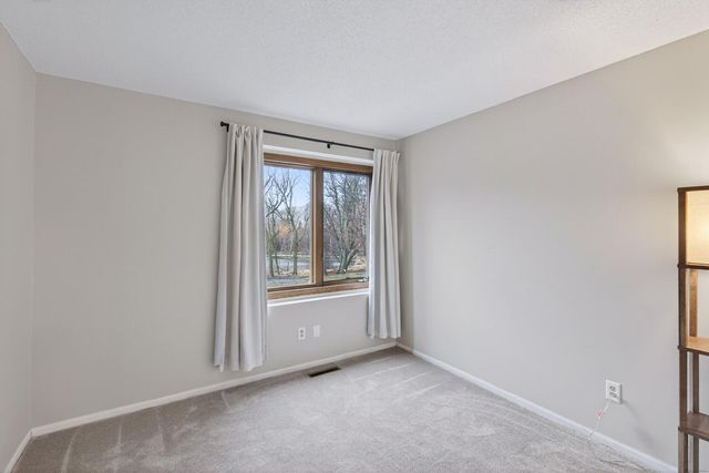 14333 Fisher Avenue NE, Prior Lake, MN 55372