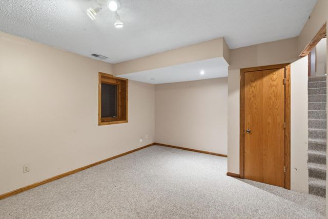 14333 Fisher Avenue NE, Prior Lake, MN 55372