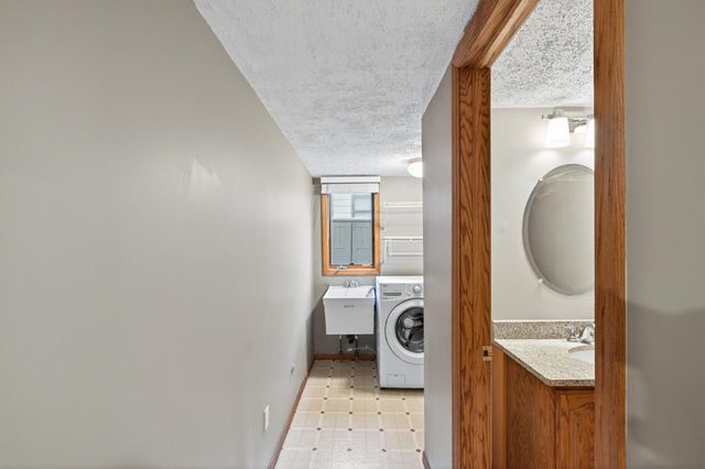 14333 Fisher Avenue NE, Prior Lake, MN 55372