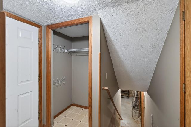 14333 Fisher Avenue NE, Prior Lake, MN 55372