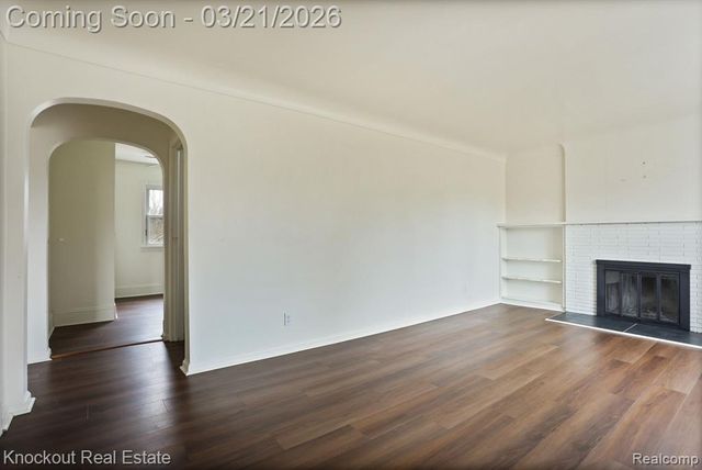 1060 Cross Street, Saginaw, MI 48602