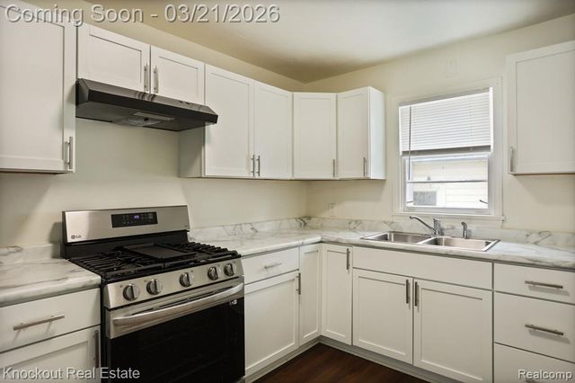 1060 Cross Street, Saginaw, MI 48602