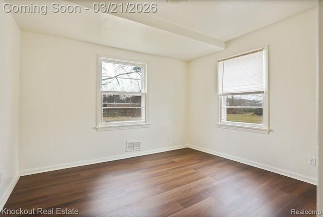 1060 Cross Street, Saginaw, MI 48602