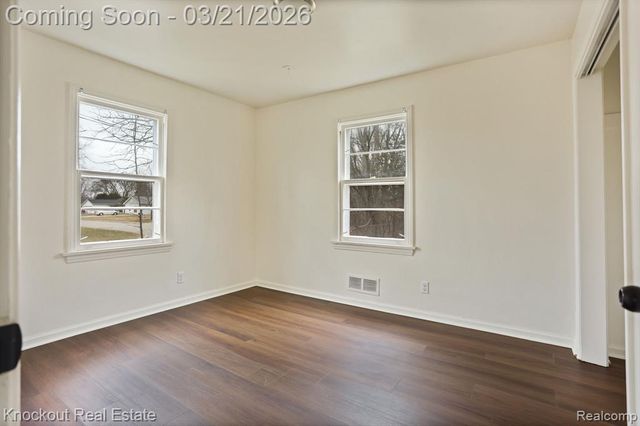 1060 Cross Street, Saginaw, MI 48602