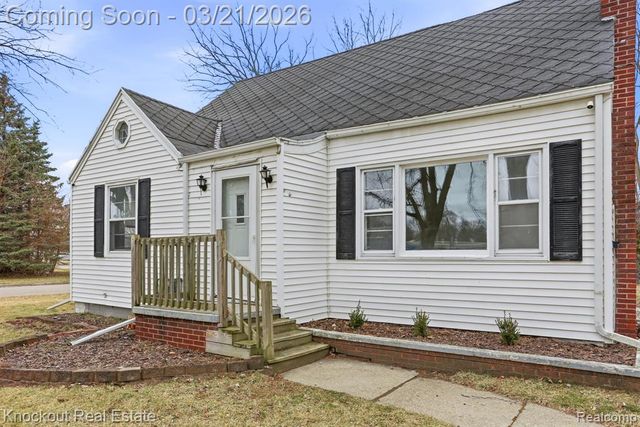 1060 Cross Street, Saginaw, MI 48602