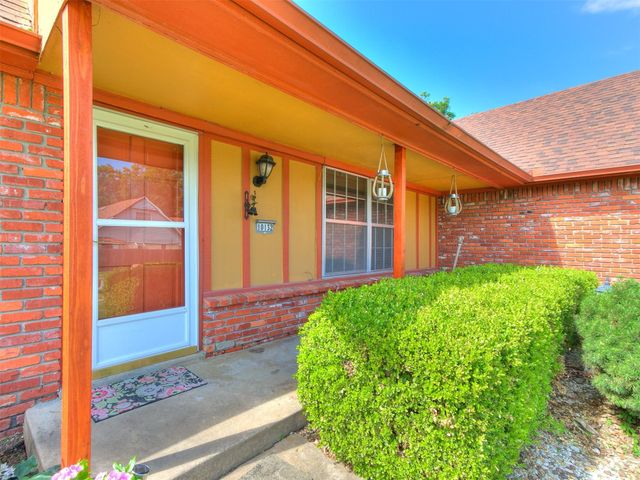 10132 E 27TH Street, Tulsa, OK 74129