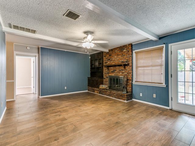 10132 E 27TH Street, Tulsa, OK 74129