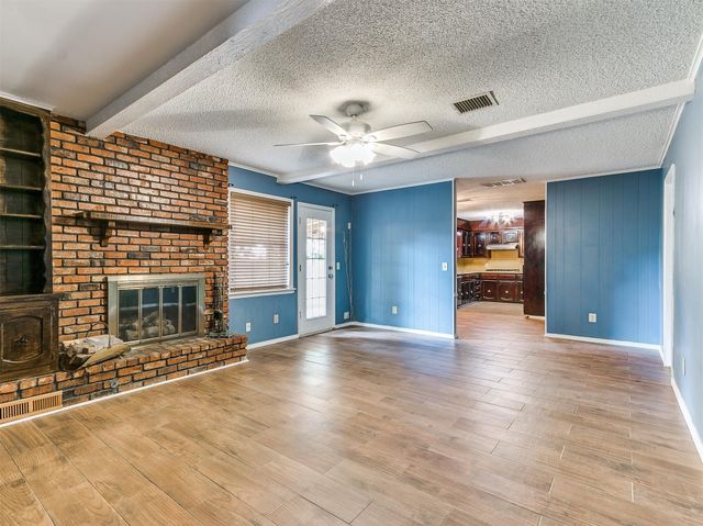 10132 E 27TH Street, Tulsa, OK 74129