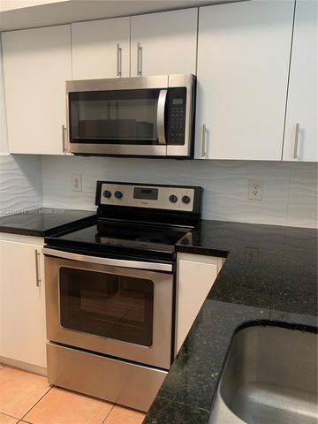 8625 SW 152nd Ave 244, Miami, FL 33193