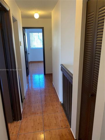 8625 SW 152nd Ave 244, Miami, FL 33193