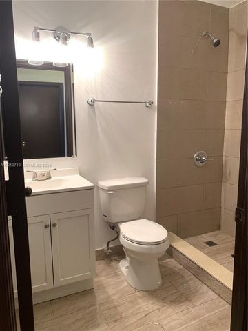 8625 SW 152nd Ave 244, Miami, FL 33193