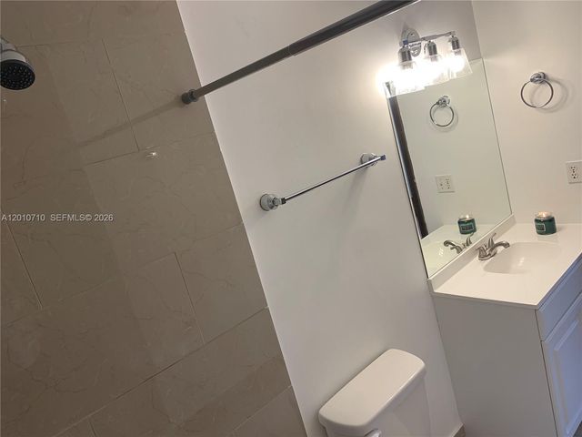 8625 SW 152nd Ave 244, Miami, FL 33193