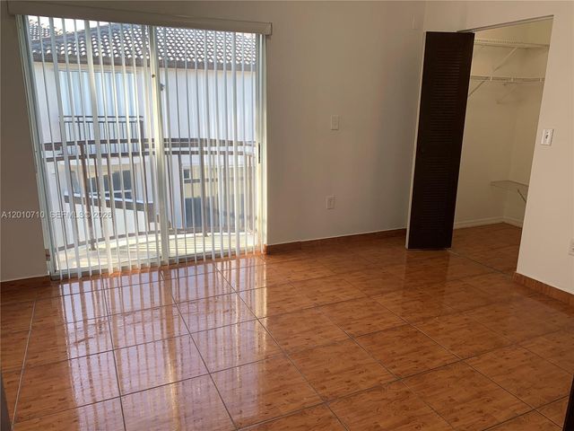 8625 SW 152nd Ave 244, Miami, FL 33193