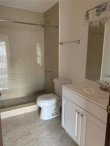 8625 SW 152nd Ave 244, Miami, FL 33193