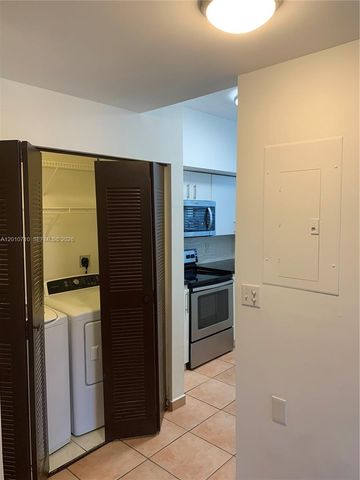 8625 SW 152nd Ave 244, Miami, FL 33193