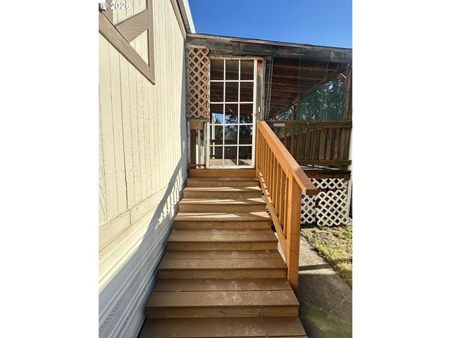 2009 LEWIS RIVER Rd 17, Woodland, WA 98674