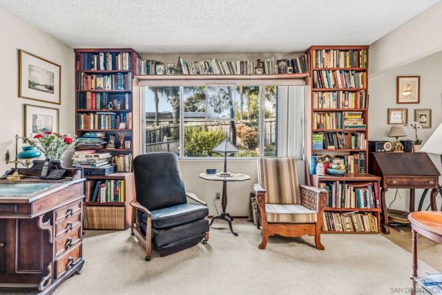 926 Nolbey St, Cardiff By The Sea, CA 92007