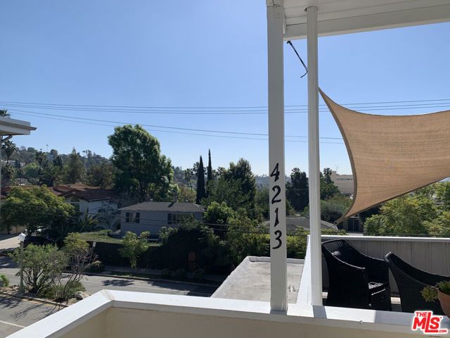 4211 Franklin Avenue, Los Angeles, CA 90027