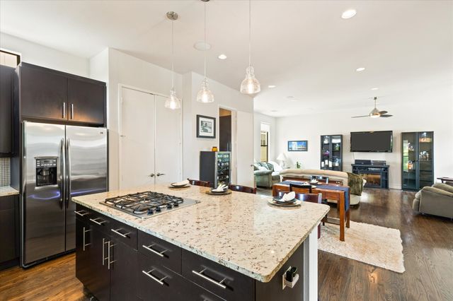 2123 Albany Street, Dallas, TX 75201