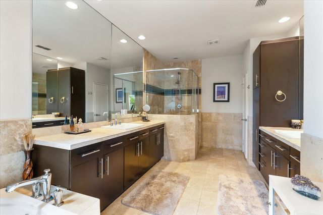 2123 Albany Street, Dallas, TX 75201