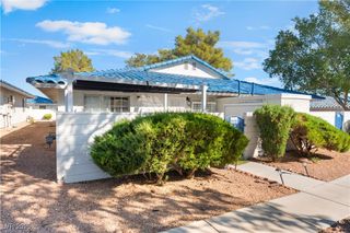 2128 Chertsey Drive C, Las Vegas, NV 89108