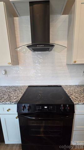 828 Cabaniss Drive, Shelby, NC 28150