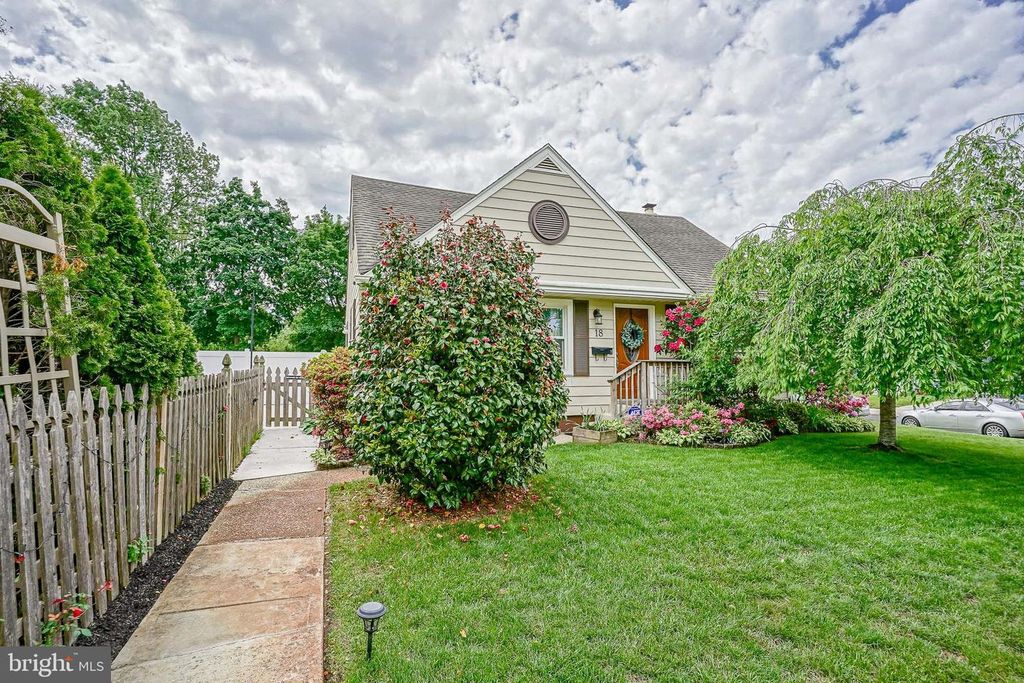 18 ANDY SNYDER RD, Deptford, NJ 08096