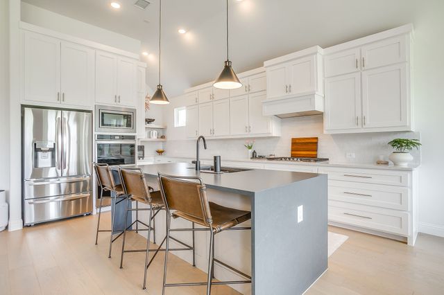 2411 Cornerstone Drive, Mansfield, TX 76063