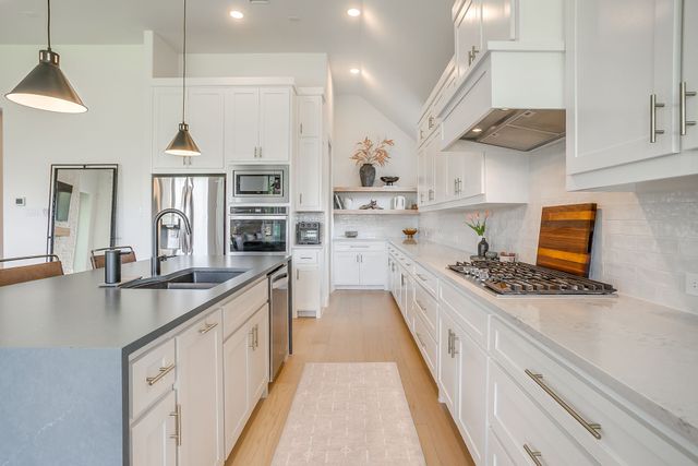 2411 Cornerstone Drive, Mansfield, TX 76063