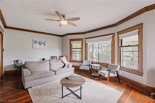 10906 Ashbury Avenue, Cleveland, OH 44106