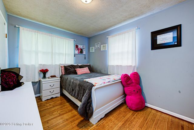 865 Bleemel Ln, Mt Washington, KY 40047