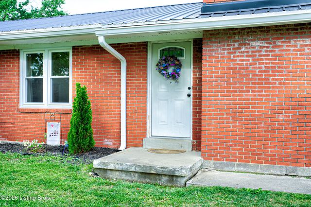 865 Bleemel Ln, Mt Washington, KY 40047