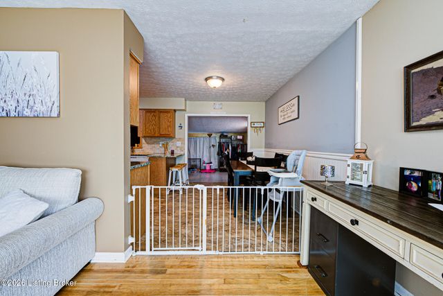 865 Bleemel Ln, Mt Washington, KY 40047