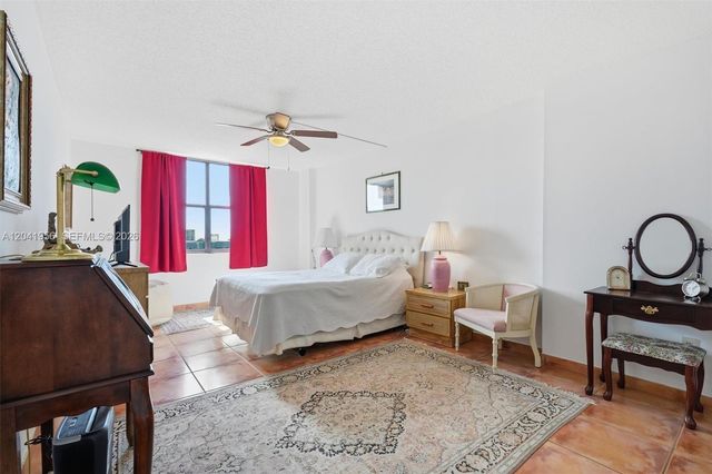 1470 NE 123rd St A609, North Miami, FL 33161