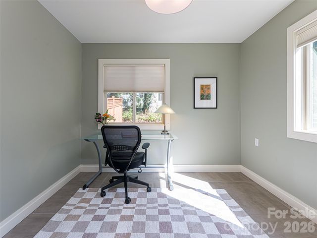 17 Beaverdam Court, Asheville, NC 28804