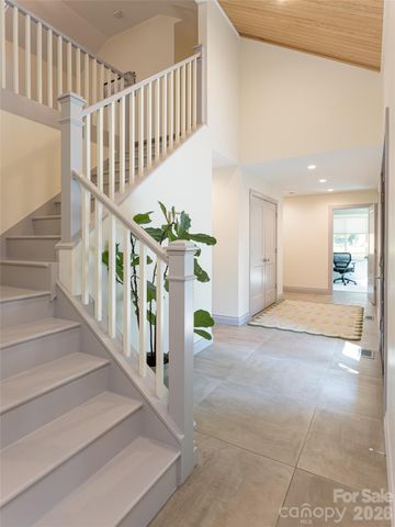 17 Beaverdam Court, Asheville, NC 28804